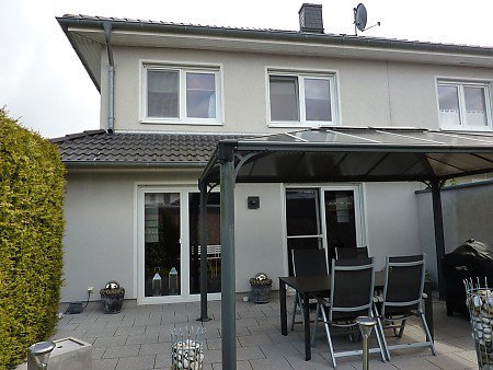 Doppelhaushälfte