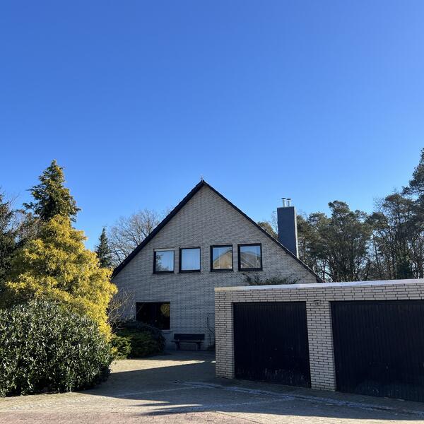 Zweifamilienhaus